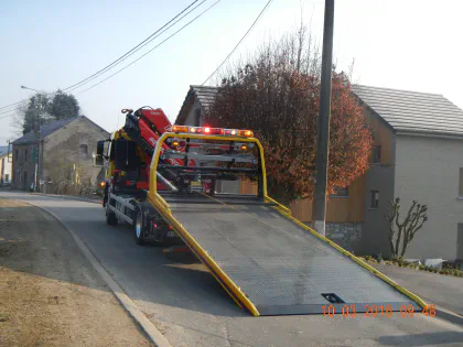 Dépanneuse légère VOLVO FM300 4X2