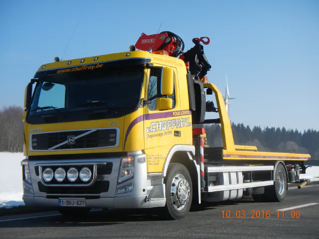 Dépanneuse légère Volvo FM300