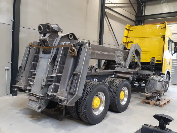 Construction de la dépanneuse Scania S650