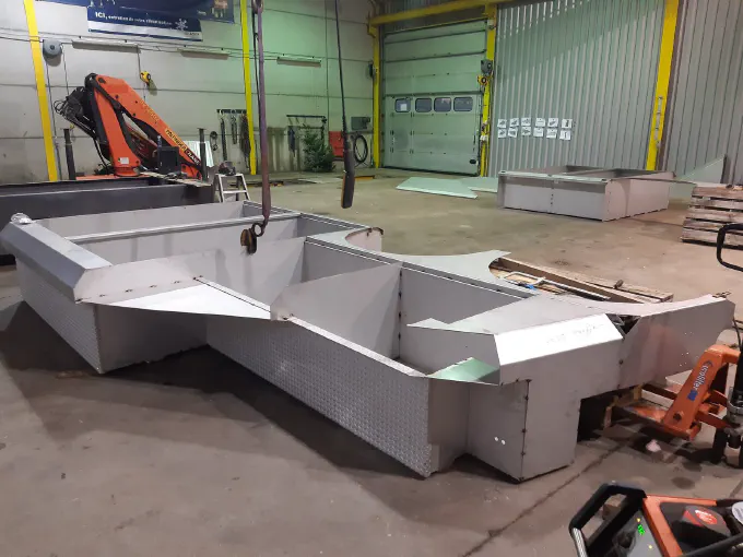 Construction de la dépanneuse Scania S650