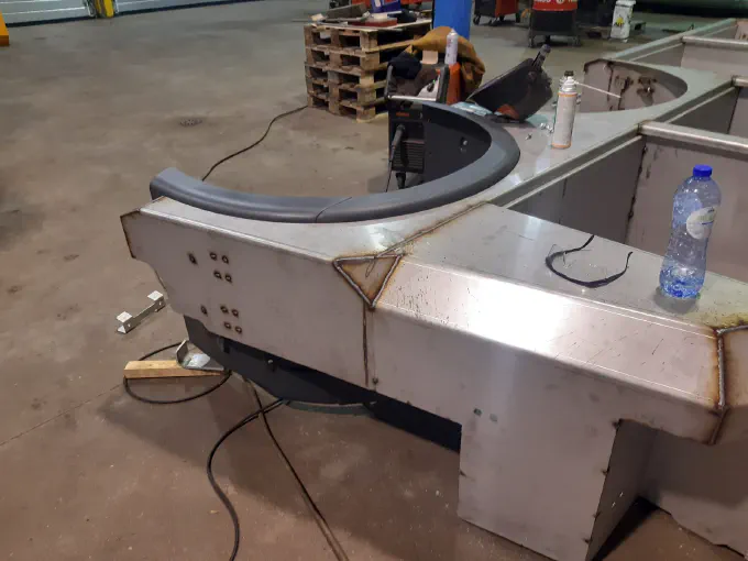 Construction de la dépanneuse Scania S650