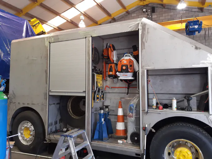 Construction de la dépanneuse Scania S650