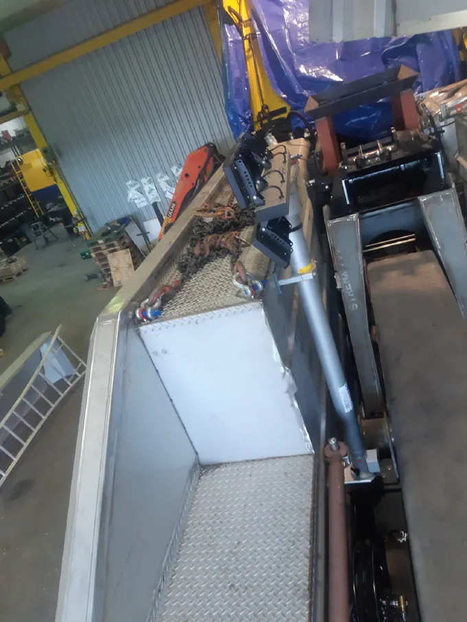 Construction de la dépanneuse Scania S650