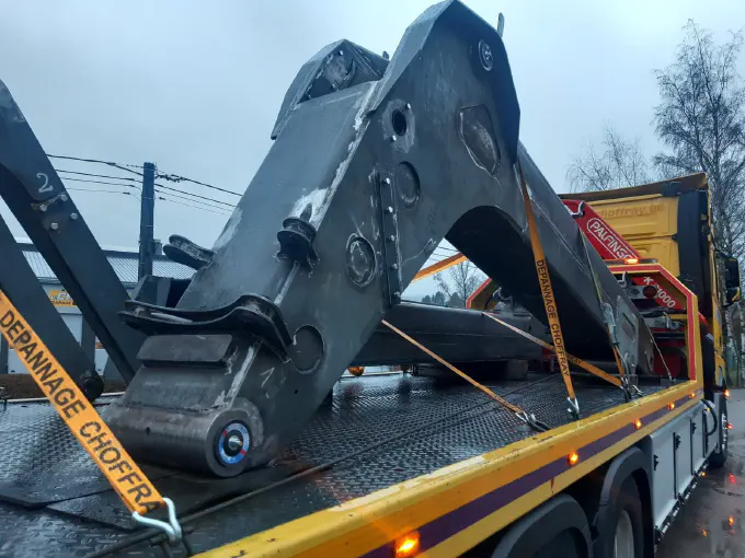 Construction de la dépanneuse Scania S650