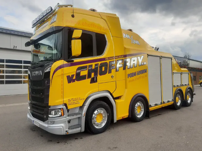 Construction de la dépanneuse Scania S650
