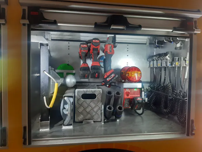 Construction de la dépanneuse Scania S650